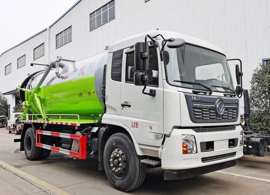 ���\����܇