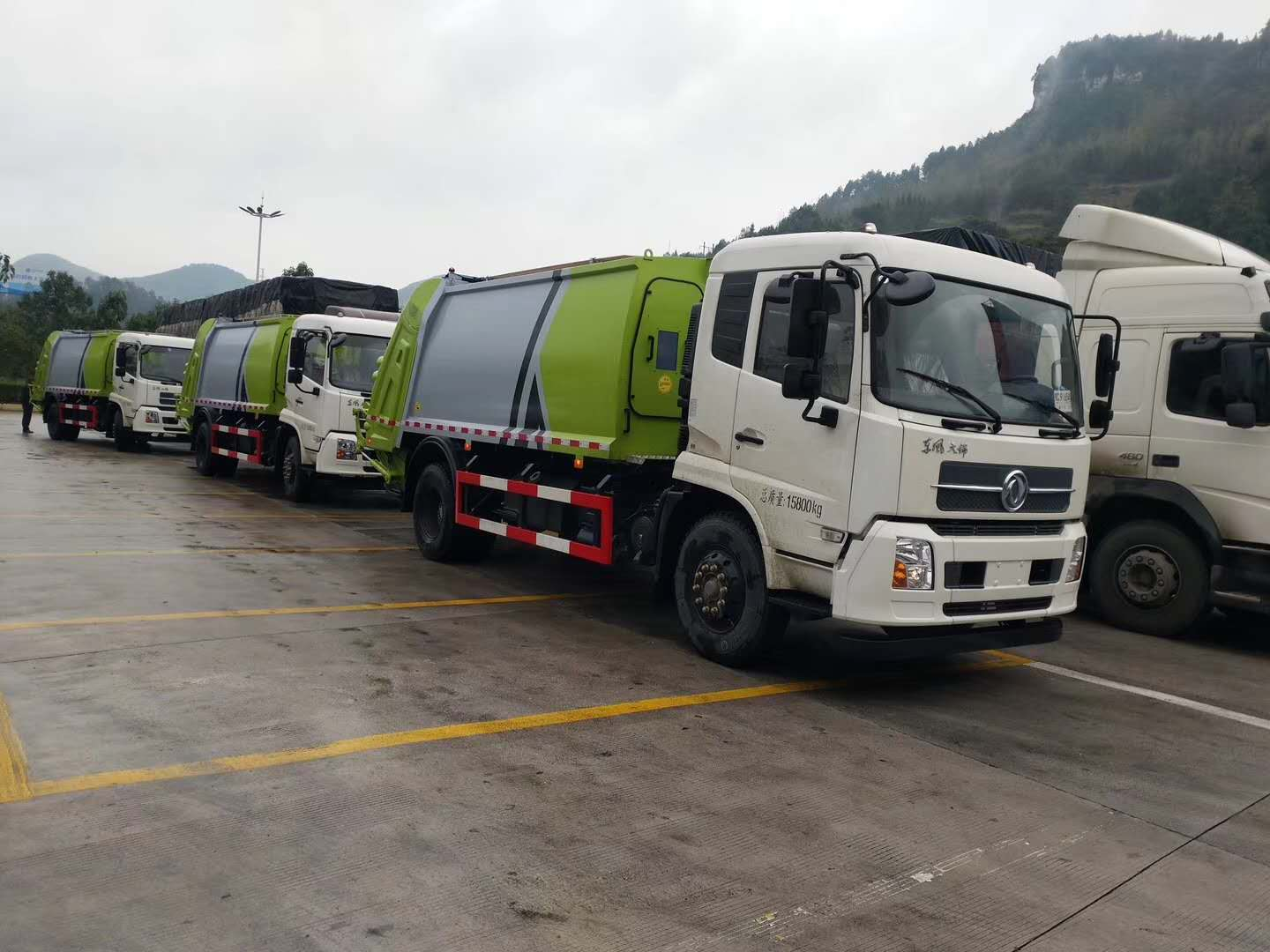 �|�L���\���s����܇