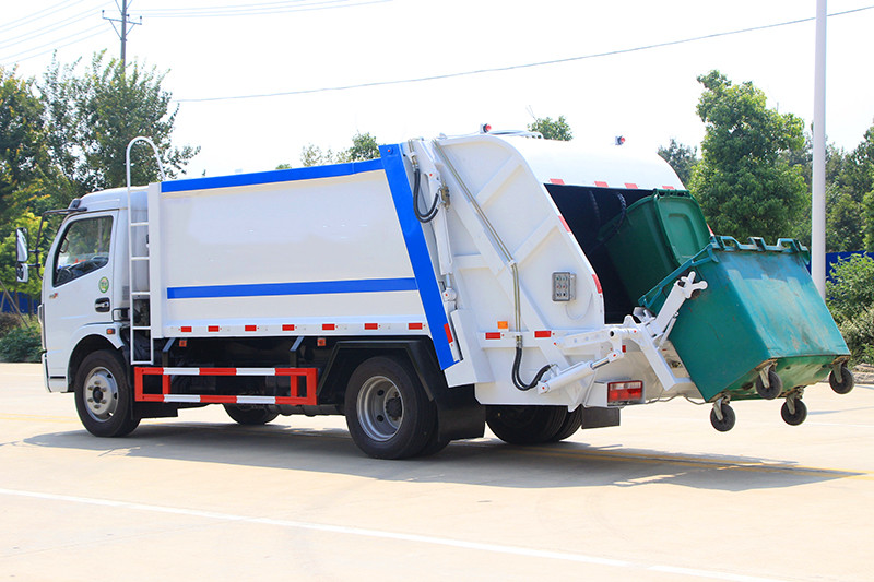 �������8�� ���s����܇